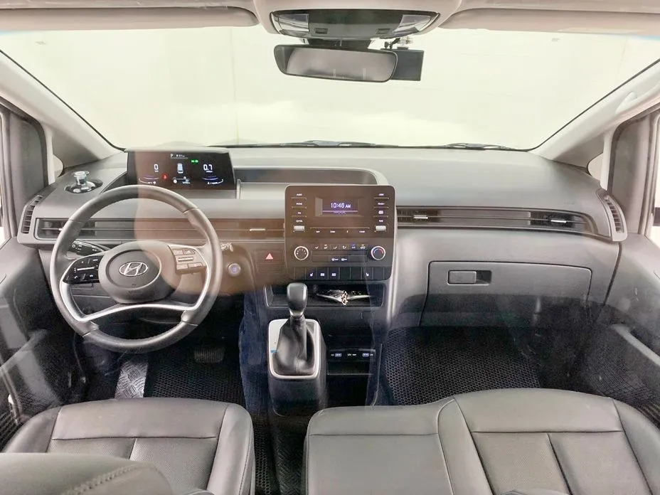 Hyundai Staria — фото 3