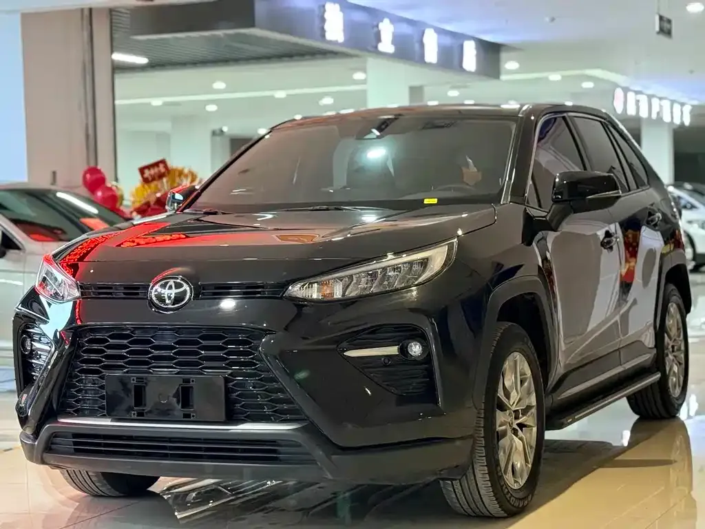 Toyota Wildlander — фото 1