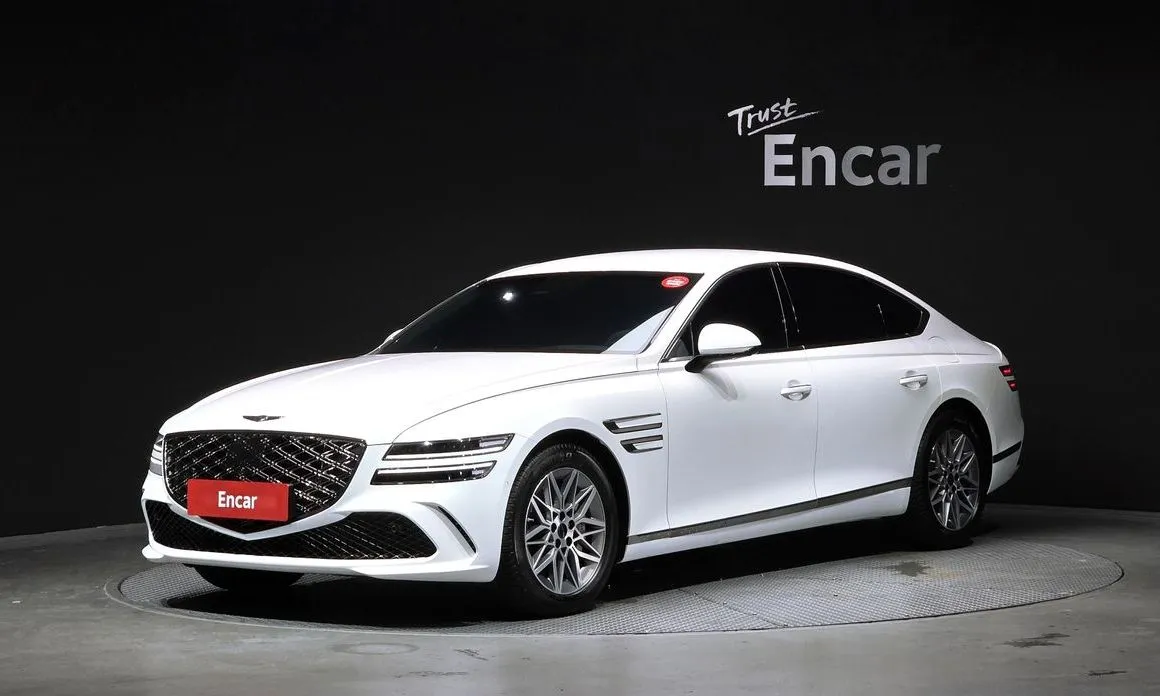 Genesis G80 — фото 1