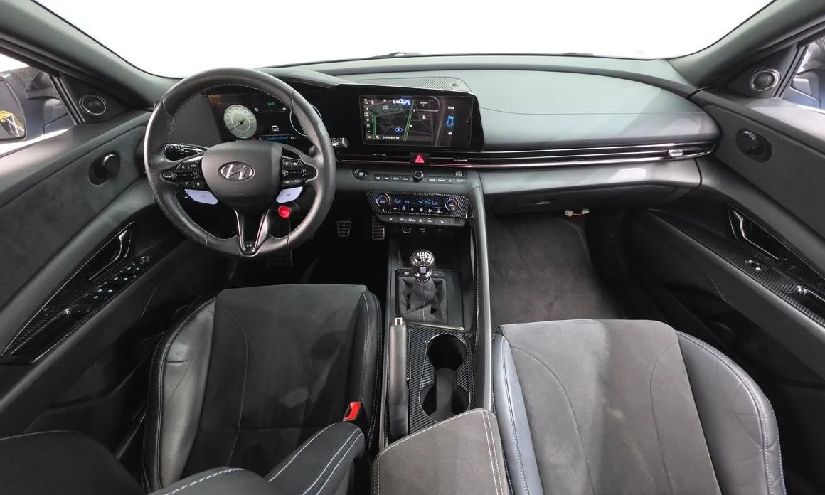 Hyundai AVANTE 2023 из KR, фото 10