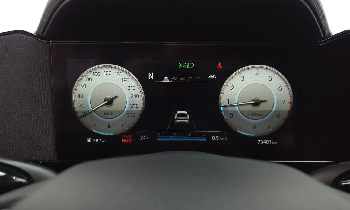 Hyundai AVANTE 2023 из KR, фото 3