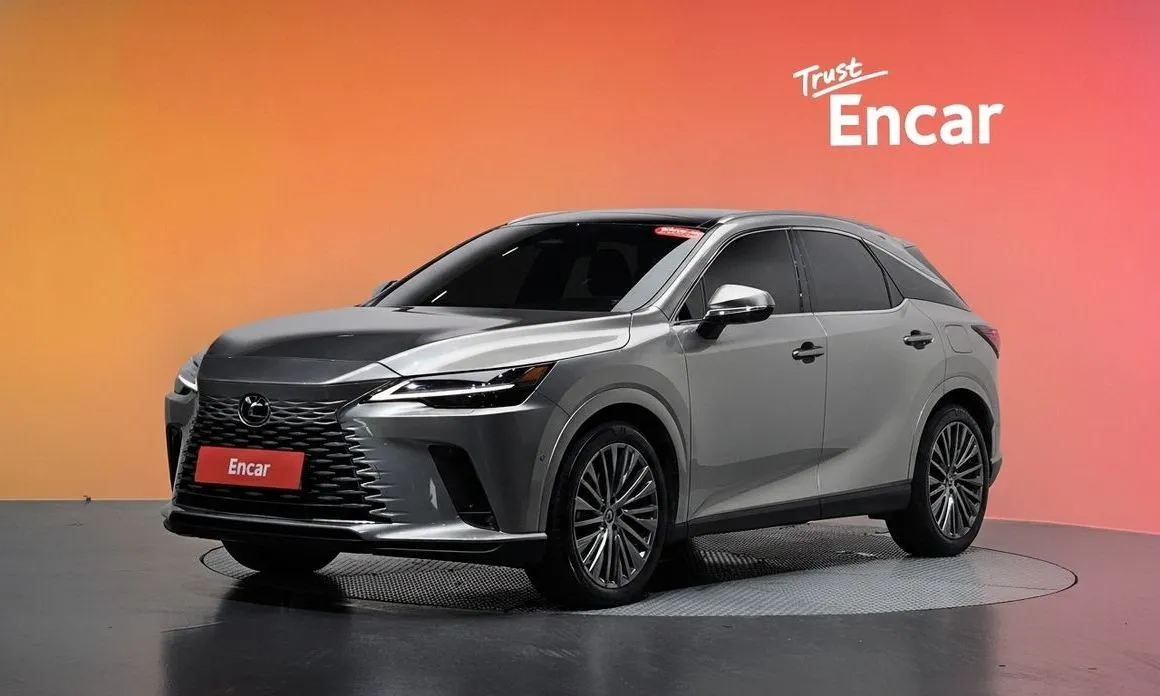 Lexus RX — фото 1