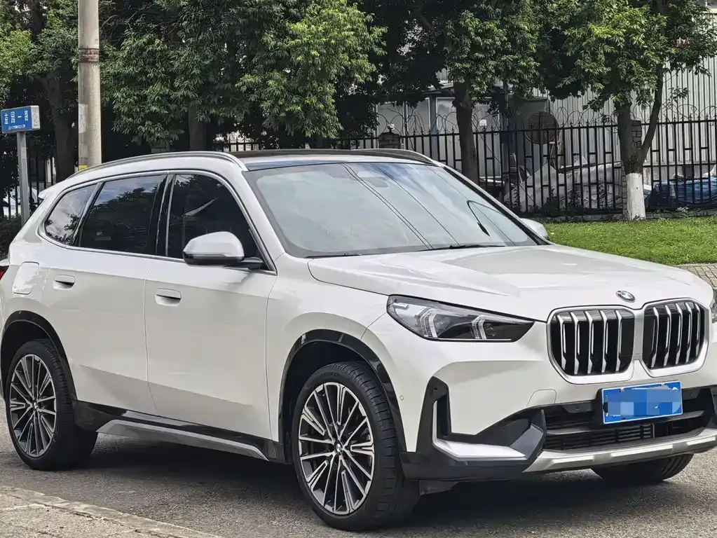 BMW X1 — фото 6