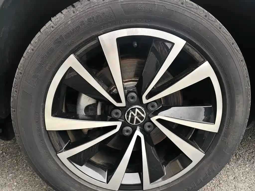 Volkswagen Tharu — фото 7