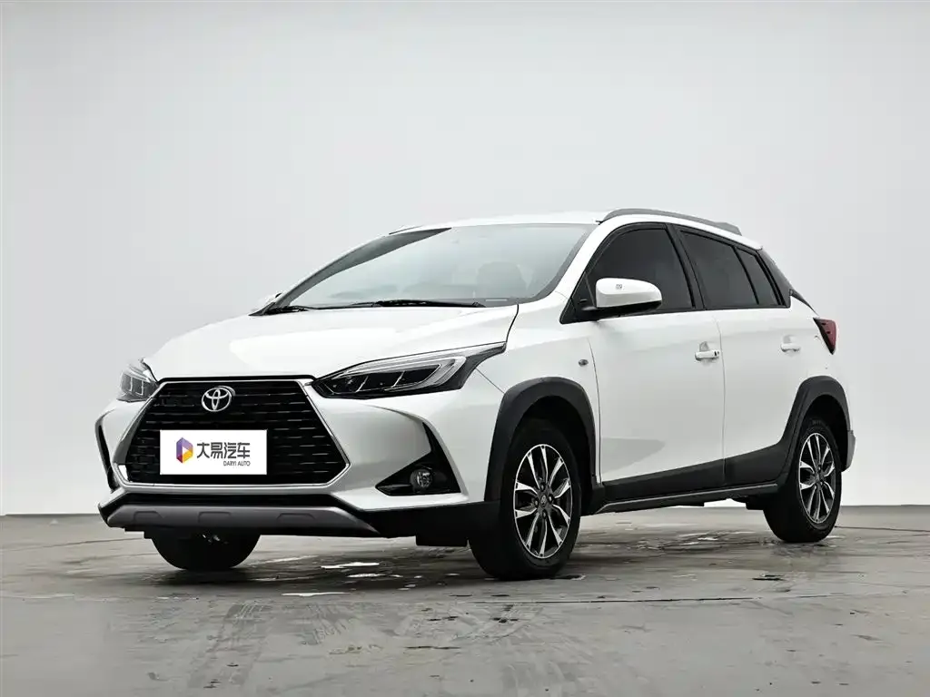 Toyota Yaris L