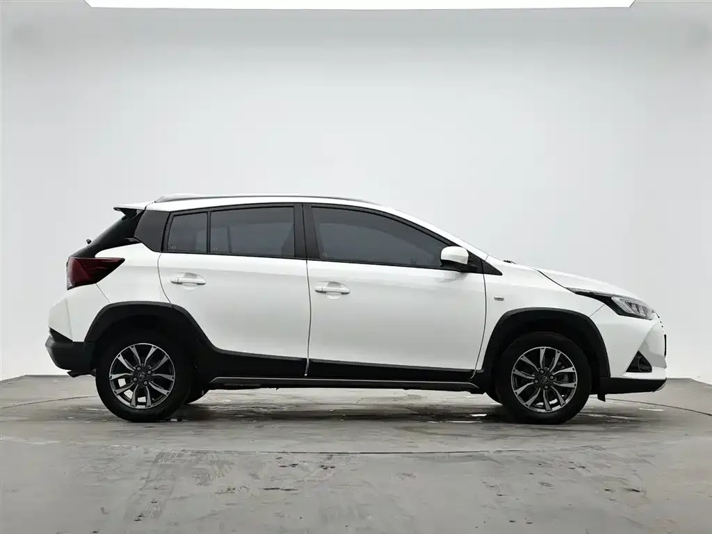 Toyota Yaris L 2022 из CN, фото 8