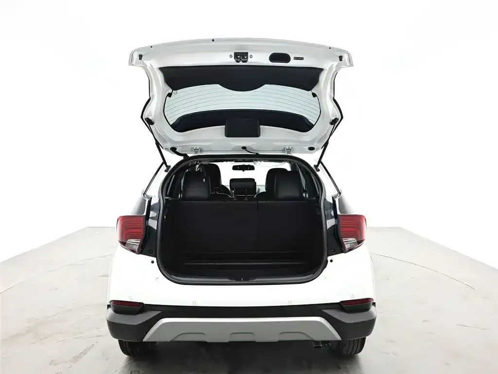 Toyota Yaris L 2022 из CN, фото 4