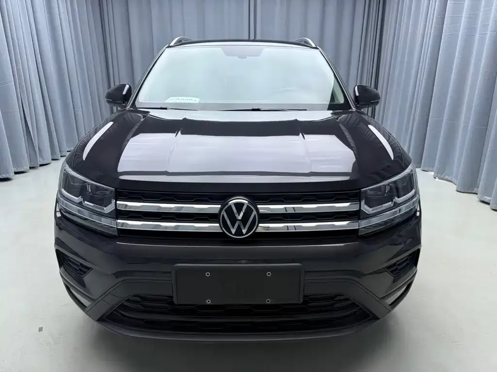 Volkswagen Tharu — фото 3