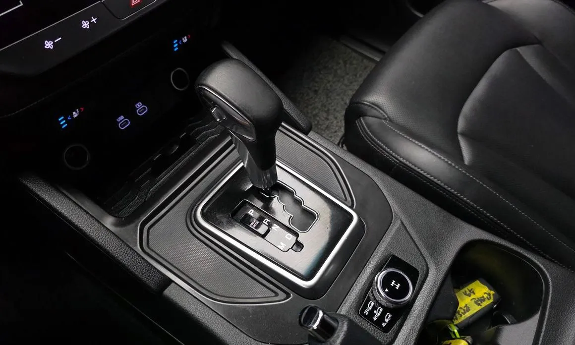 KG Mobility (Ssangyong) Rexton — фото 6