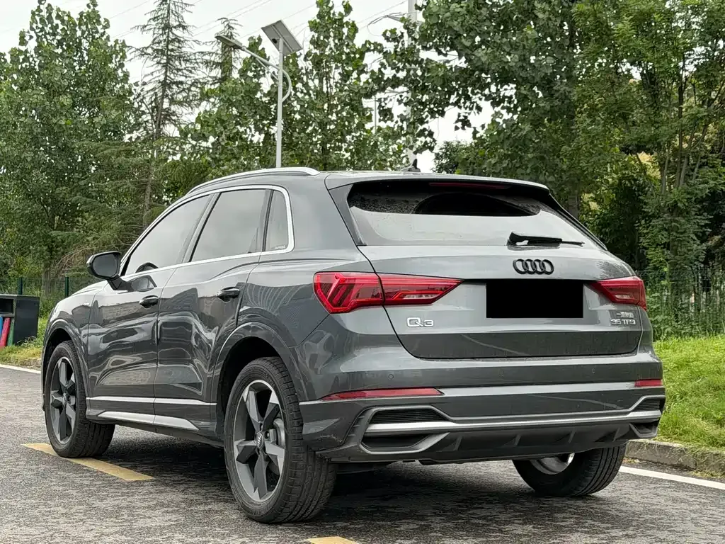 Audi Q3 2021 из CN, фото 10
