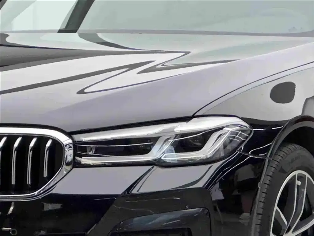 BMW 5 Series New Energy — фото 2