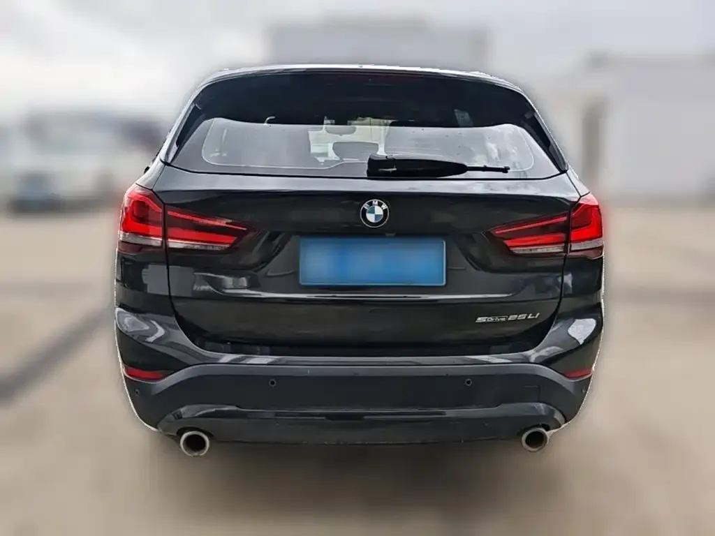 BMW X1 — фото 2
