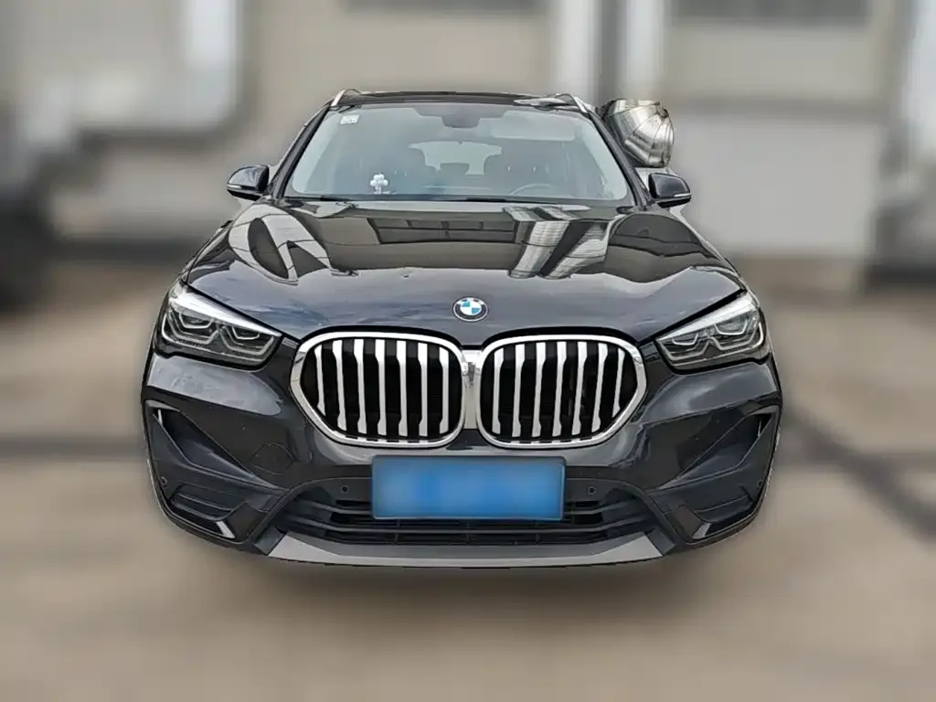 BMW X1 — фото 5