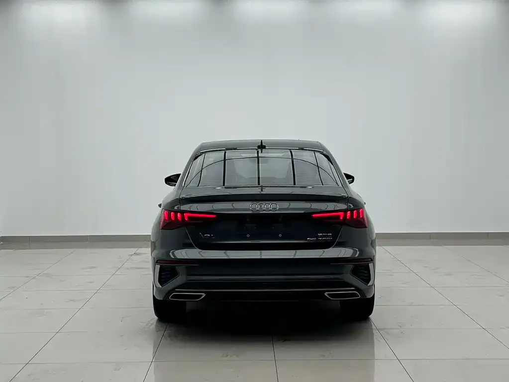 Audi A3 — фото 2