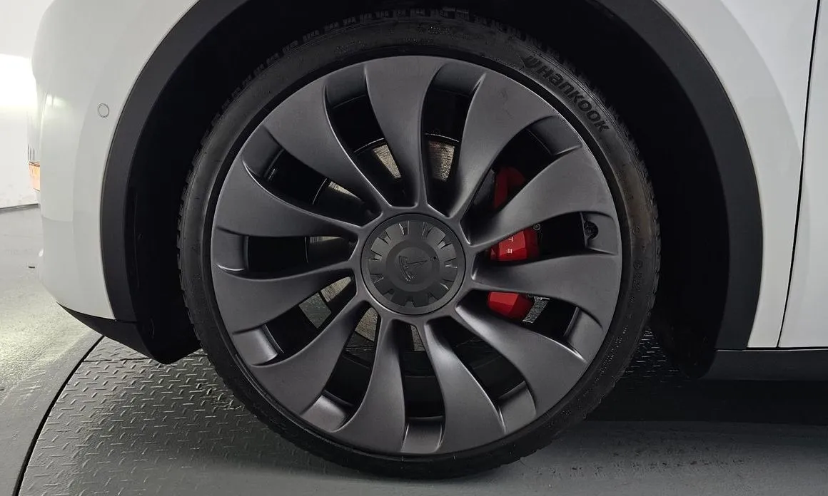 Tesla Model Y 2021 из KR, фото 9
