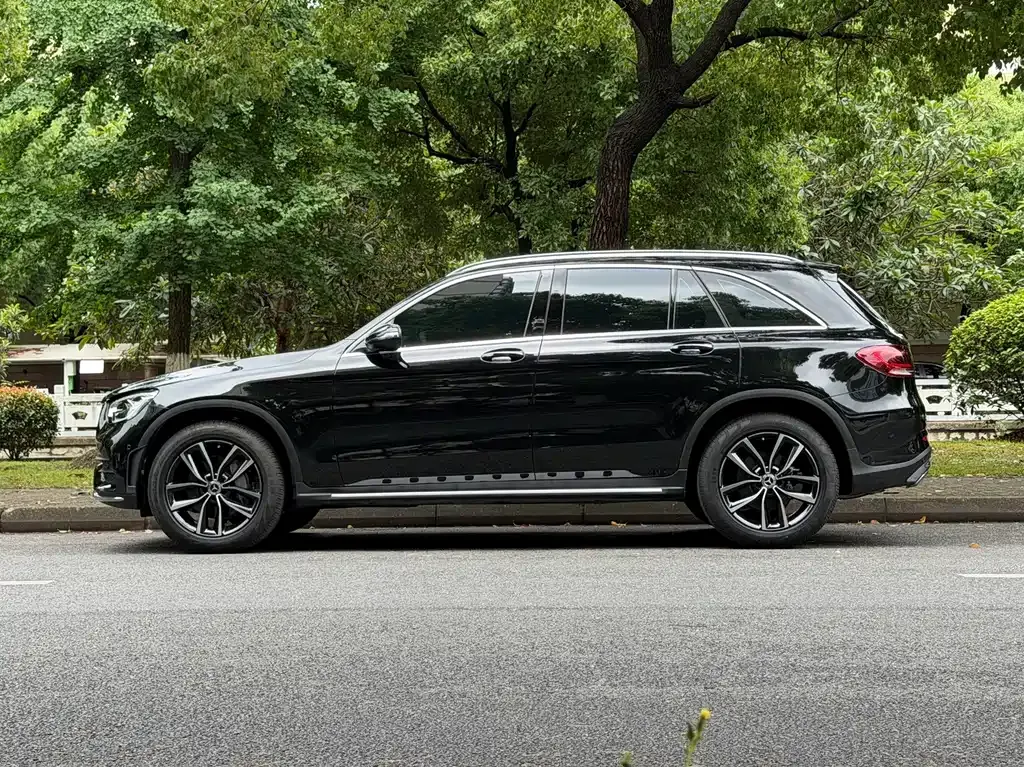 Mercedes-Benz GLC — фото 8