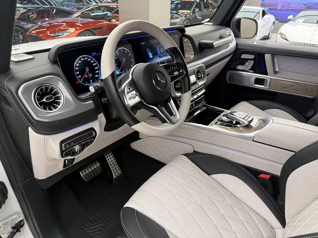 Mercedes-Benz G-Class — фото 10
