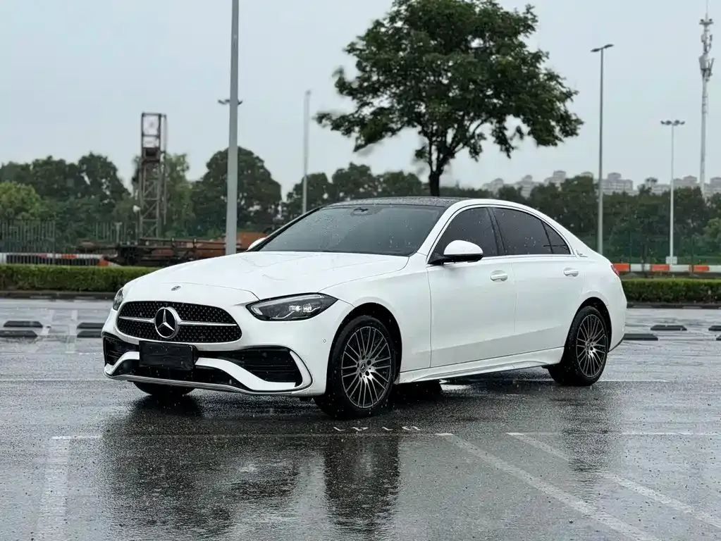 Mercedes-Benz C-Class — фото 6
