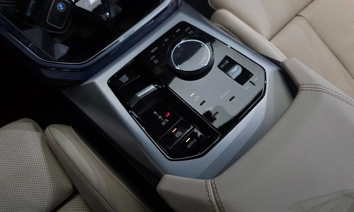 BMW X3 2025 из KR, фото 7