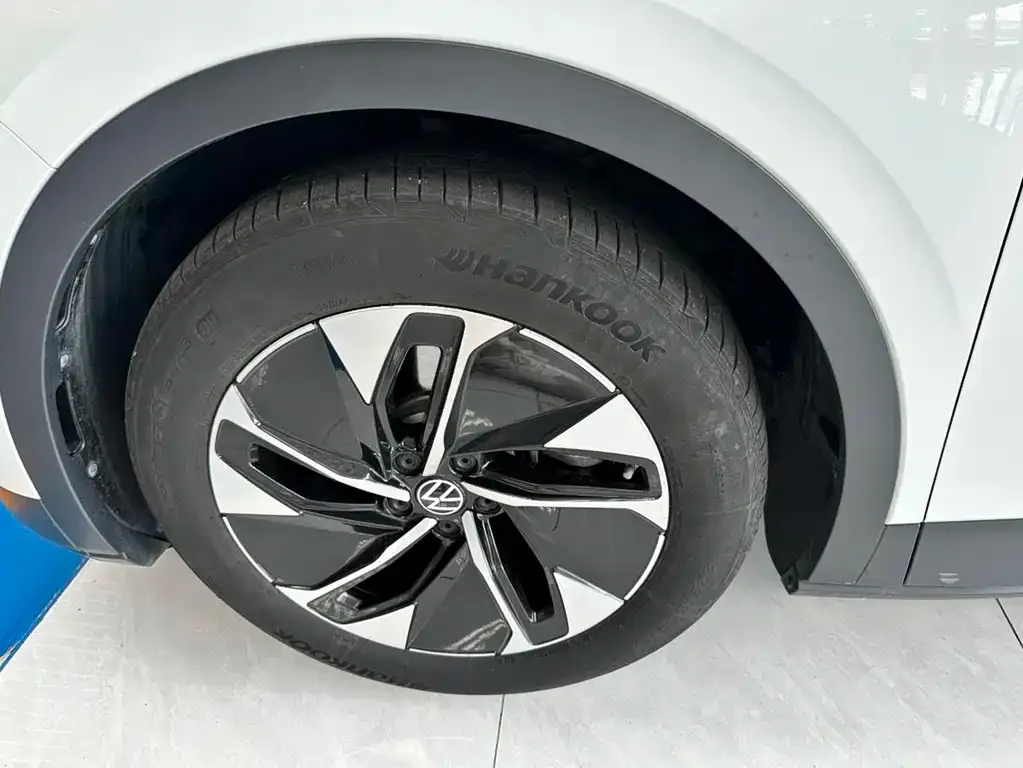 Volkswagen ID.4 Crozz — фото 10