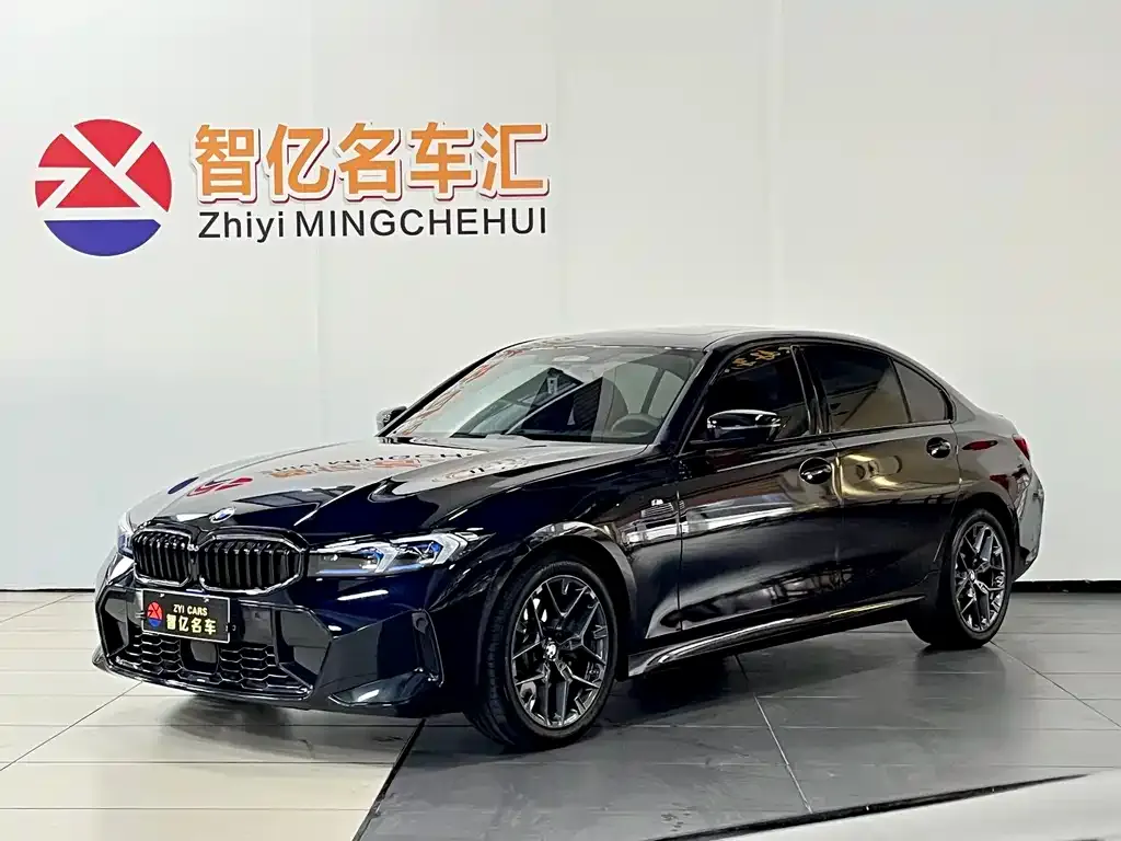 BMW 3 Series 330Li Premium M Sport Night 1