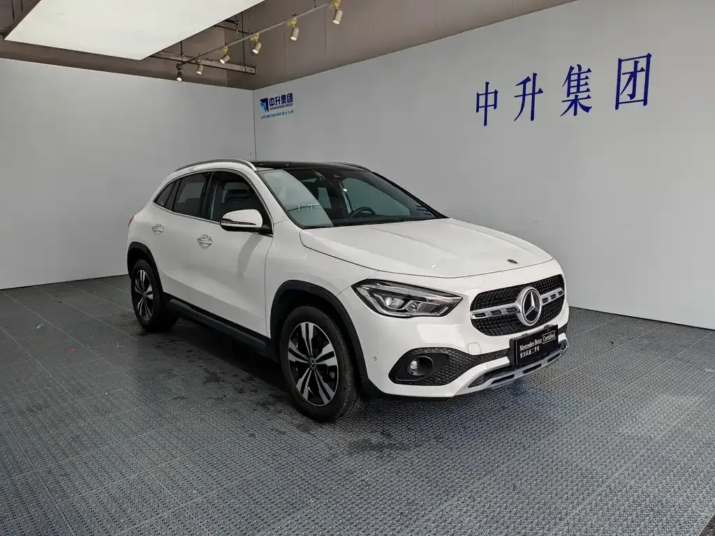 Mercedes-Benz GLA — фото 9