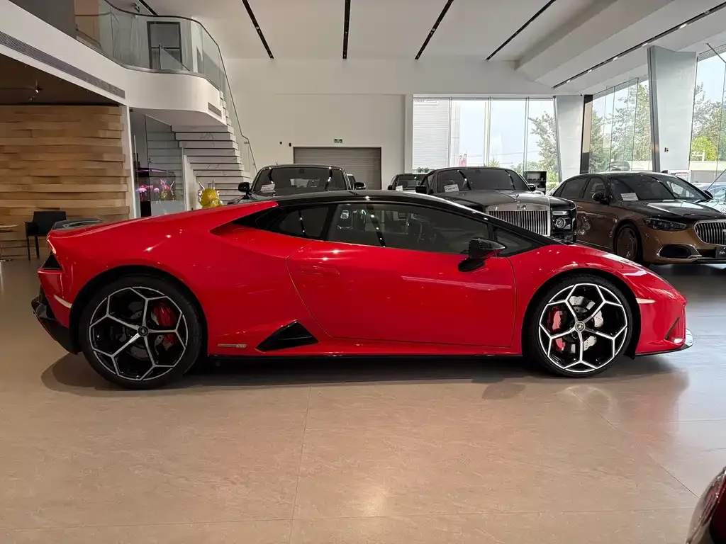 Lamborghini Huracan — фото 3