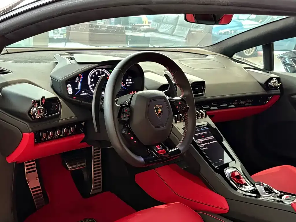 Lamborghini Huracan — фото 10