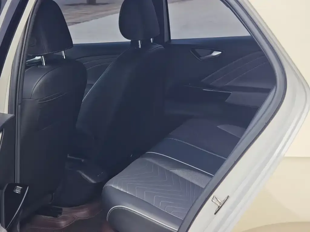 Volkswagen ID.3 2025 из CN, фото 2