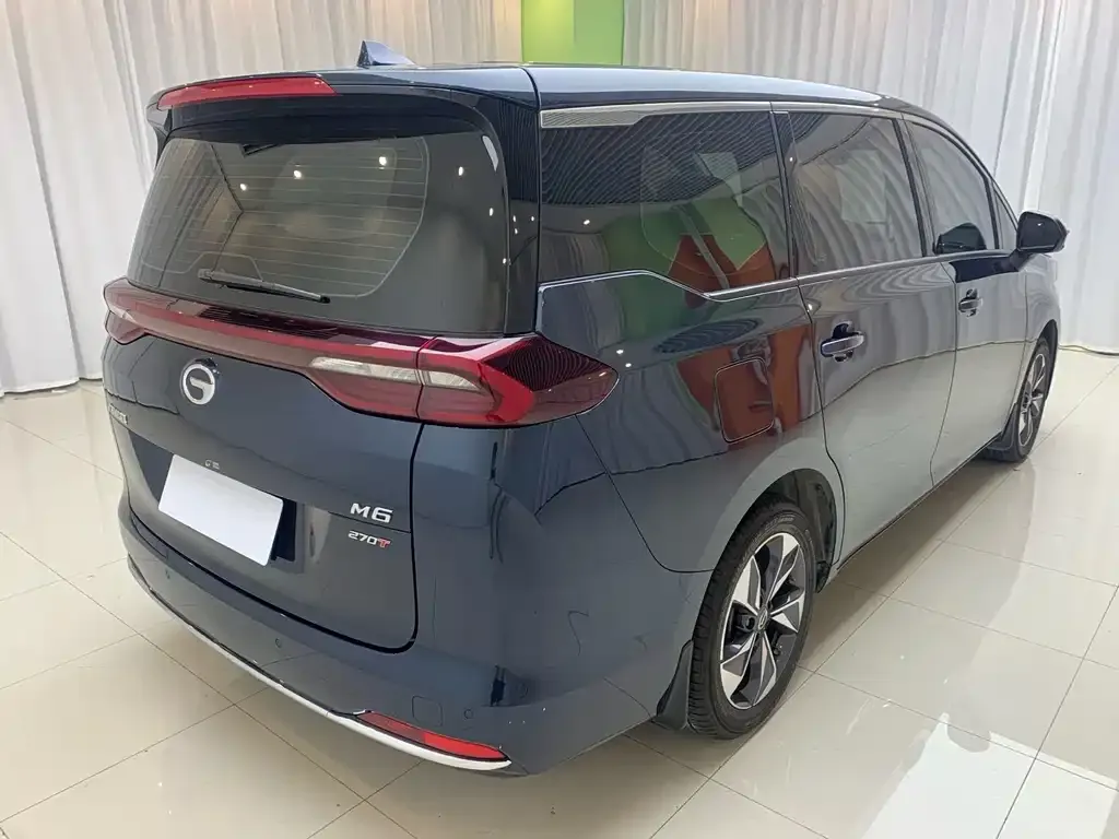 GAC Motor Trumpchi M6 — фото 10