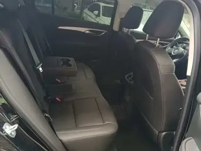 Buick Envision Plus — фото 2