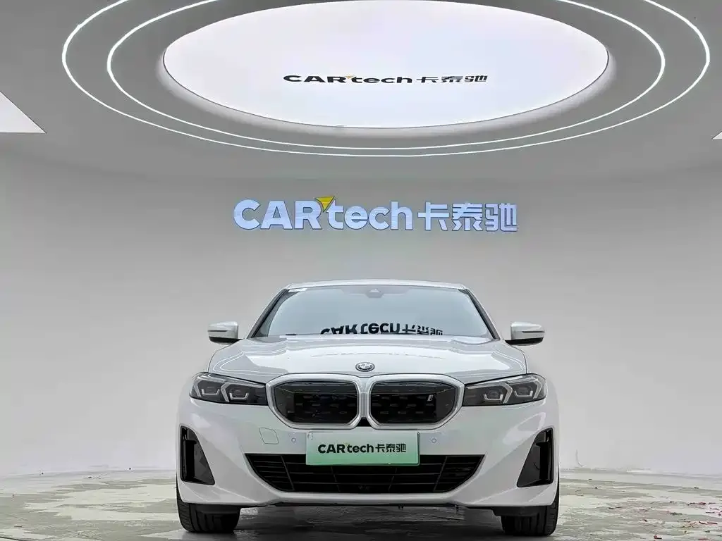 BMW i3 — фото 9