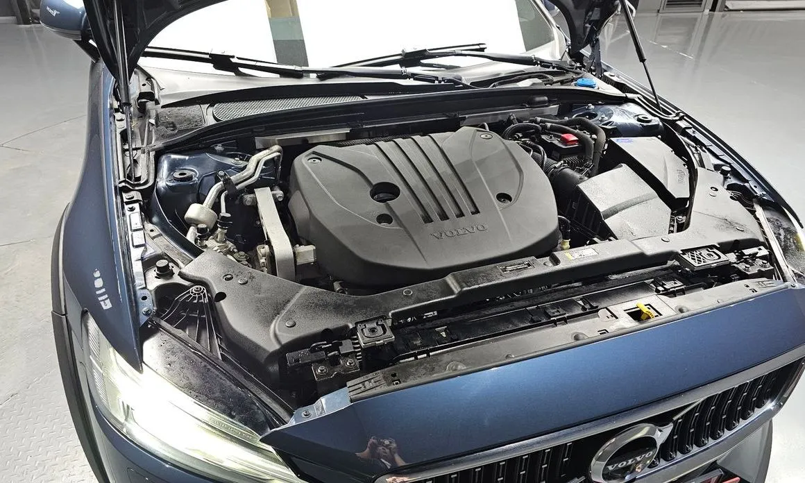 Volvo V60 2021 из KR, фото 6
