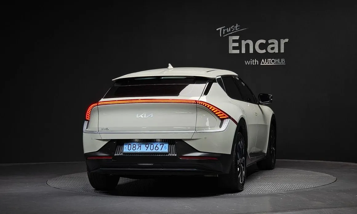 Kia EV6 — фото 2