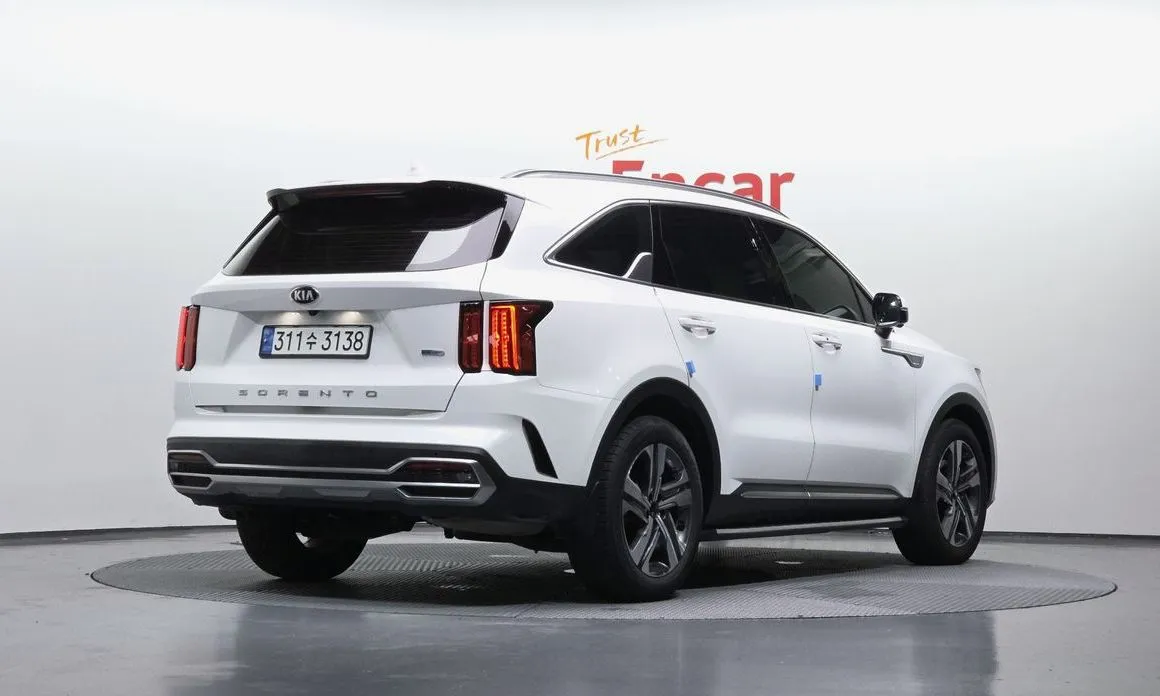 Kia Sorento — фото 4