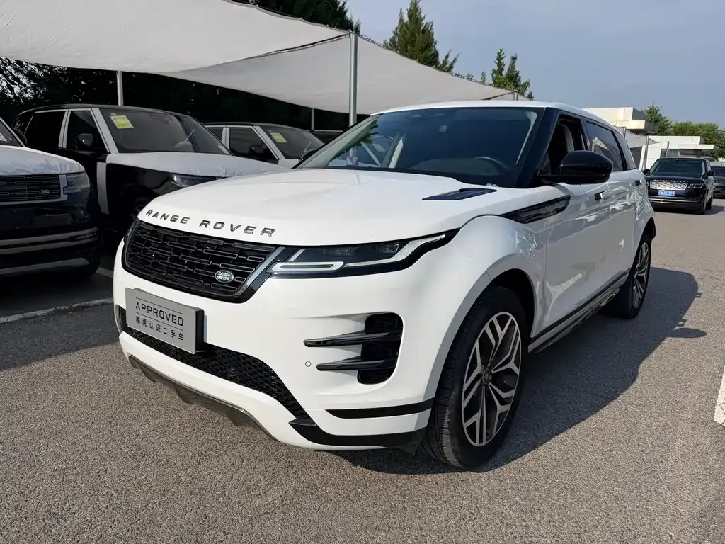 Land Rover Evoque — фото 1