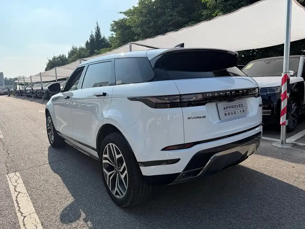 Land Rover Evoque — фото 6