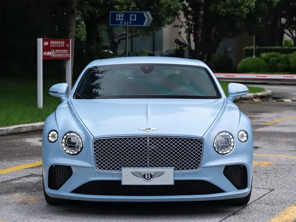 Bentley Continental — фото 7