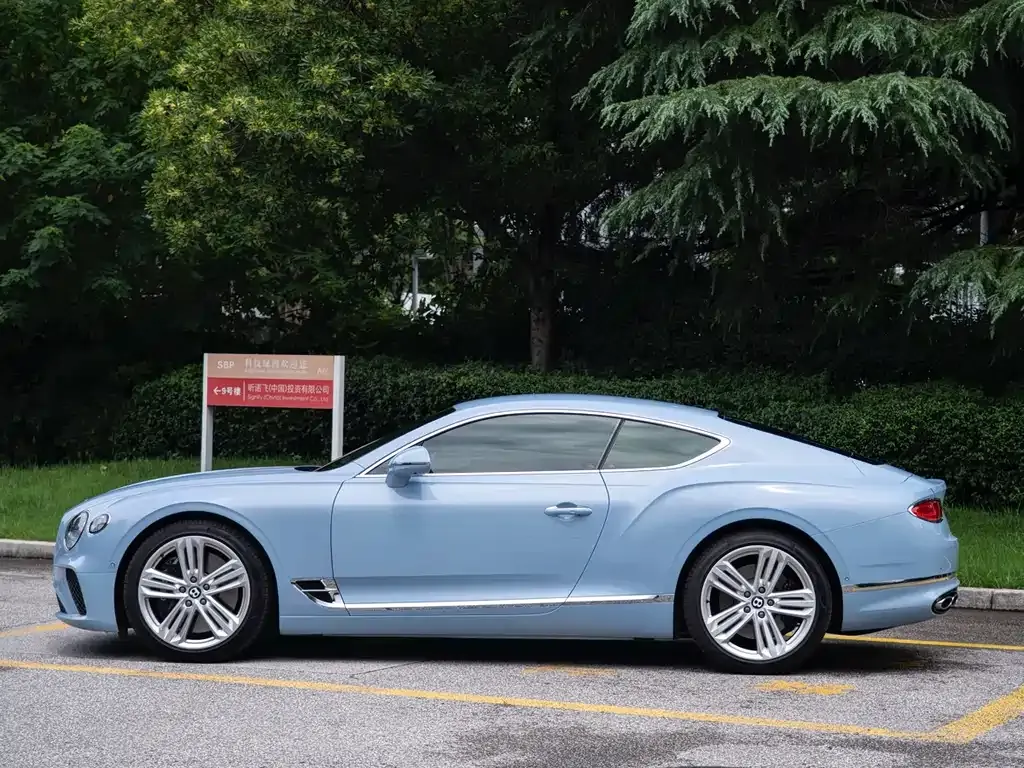 Bentley Continental — фото 8
