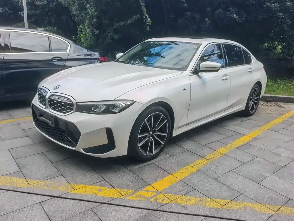 BMW 3 Series — фото 1