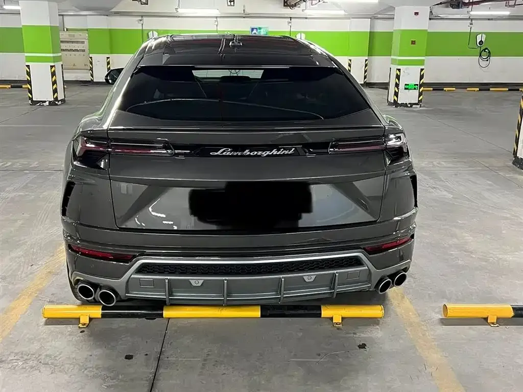 Lamborghini Urus — фото 6