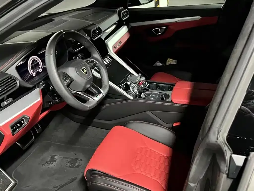 Lamborghini Urus — фото 2