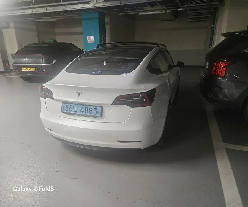Tesla Model 3 — фото 3