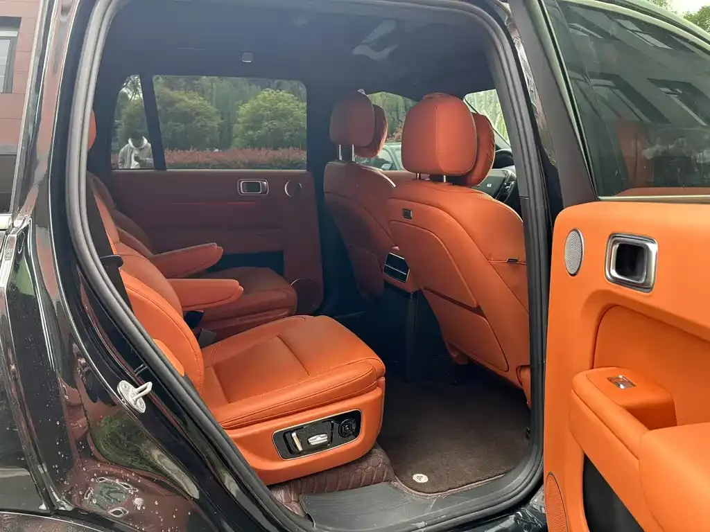 Li Auto L8 2023 из CN, фото 6