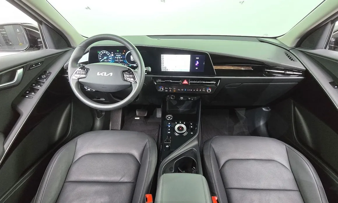 Kia Niro — фото 10