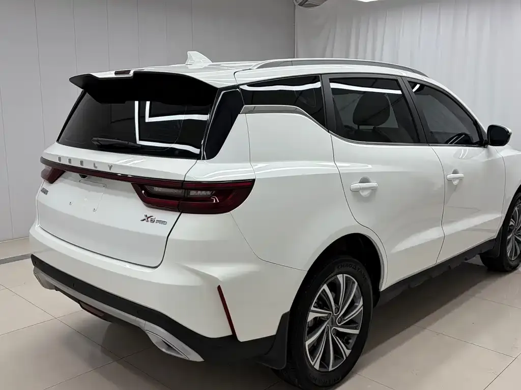 Geely Vision X6 — фото 2