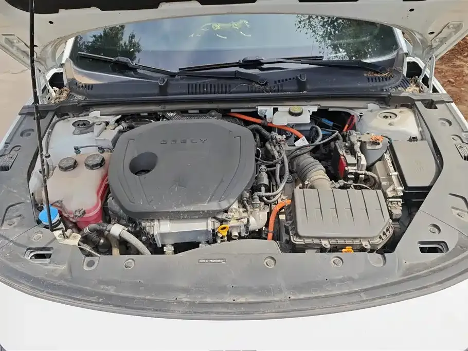 Geely Galaxy L6 2024 из CN, фото 9