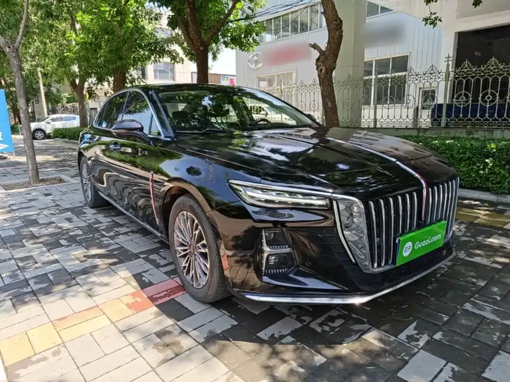 Hongqi H5 — фото 7
