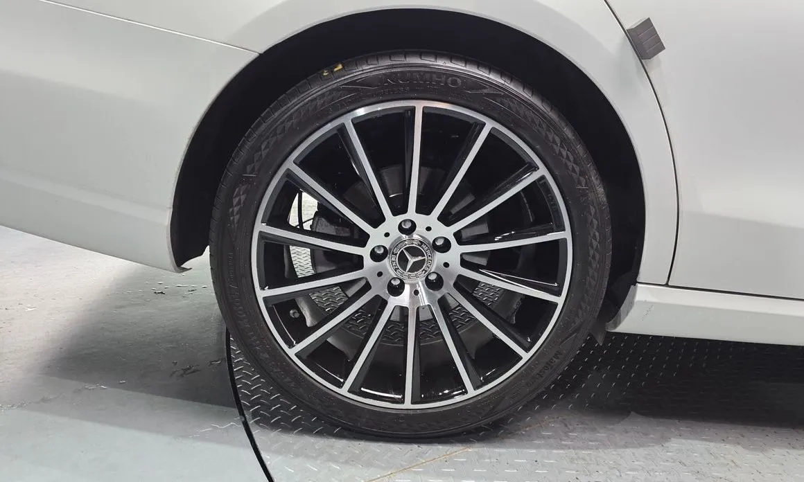 Mercedes-Benz E-Class 2021 из KR, фото 7