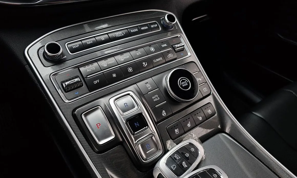 Hyundai Santafe — фото 6